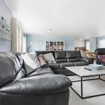 3 Bedroom Awesome In Glesborg