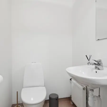 Tatil Evi 3 Bedroom Awesome In Glesborg