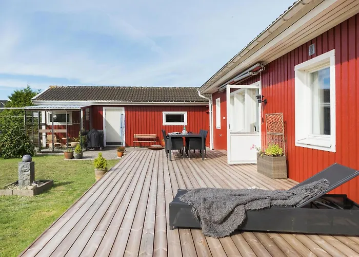 3 Bedroom Awesome In