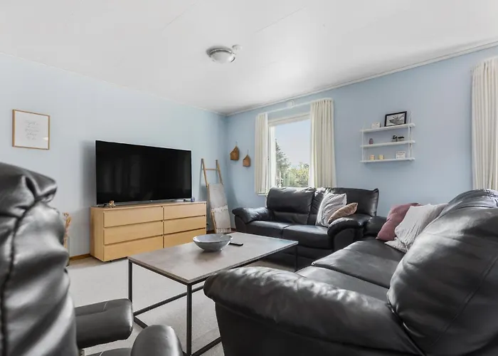 Dom wakacyjny 3 Bedroom Awesome In