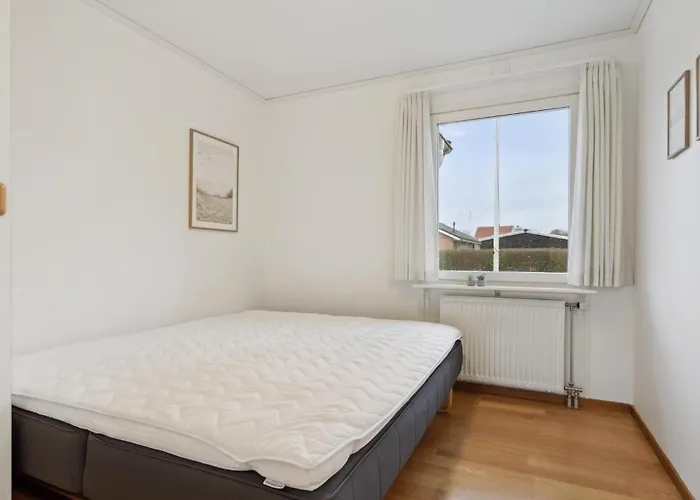 3 Bedroom Awesome In